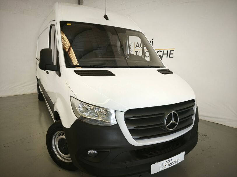 Foto del MERCEDES Sprinter Furgón 311CDI Medio T.E. tT
