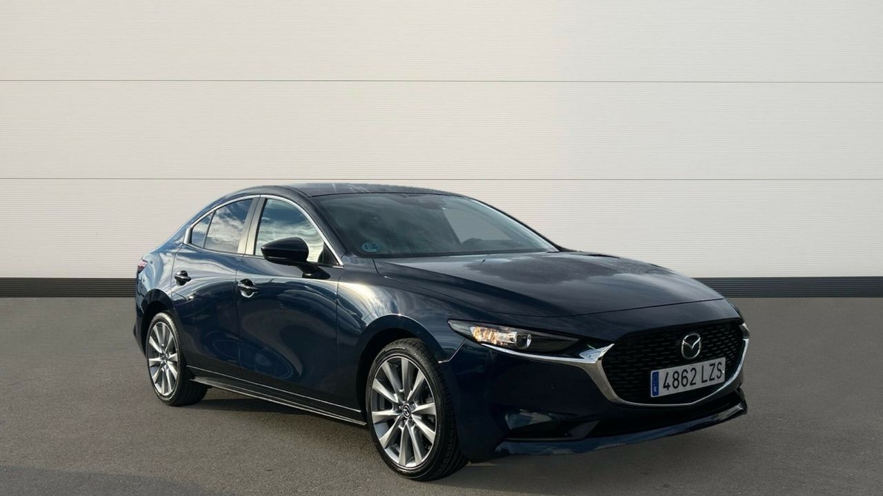 MAZDA Mazda3 (2.0 E-SKYACTIV-G EVOLUTION 122 4P) en Madrid