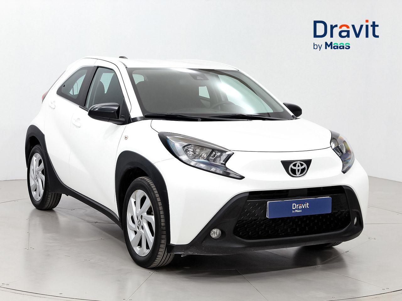 TOYOTA Aygo X Cross (1.0 VVT-I 72CV Play) en Barcelona