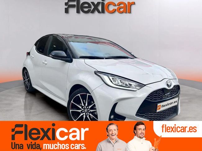 TOYOTA Yaris (1.5 120H GR Sport Plus) en Barcelona
