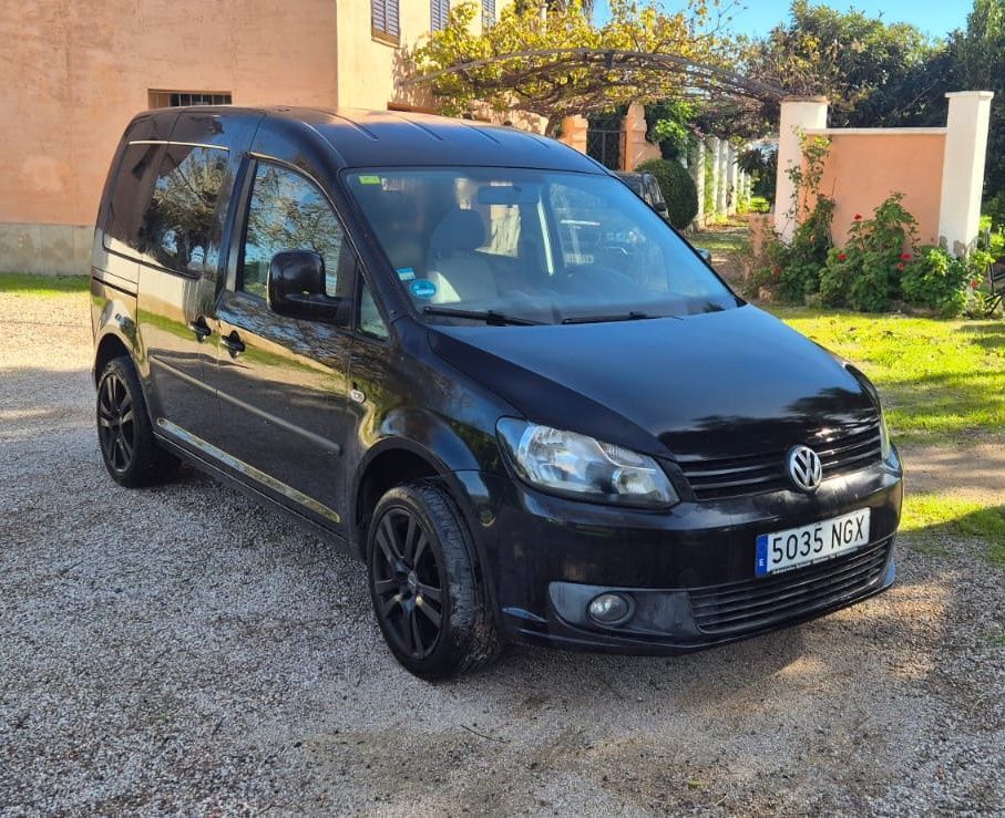 Foto del VOLKSWAGEN Caddy 1.6TDI Startline BMT 7pl. 102