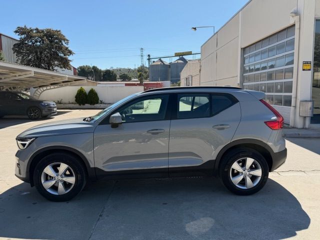 Foto del VOLVO XC40 T2 Essential Aut.
