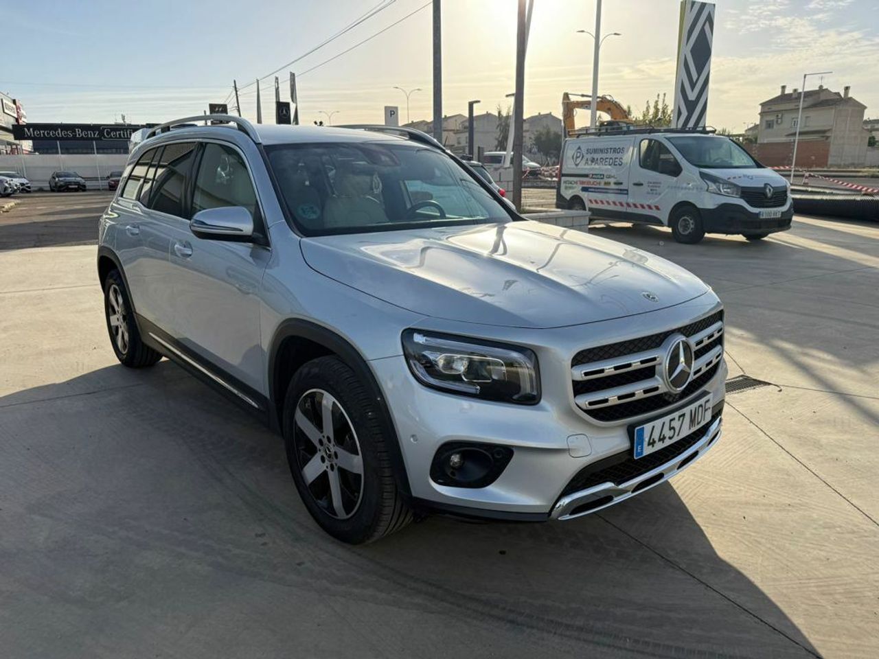 MERCEDES Clase GLB (200 d progressive (euro 6d)) en Badajoz