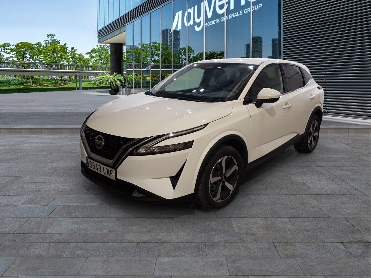 NISSAN Qashqai (DIG-T 140 mHEV N-Connecta 4x2 103 kW (140 CV)) en Madrid