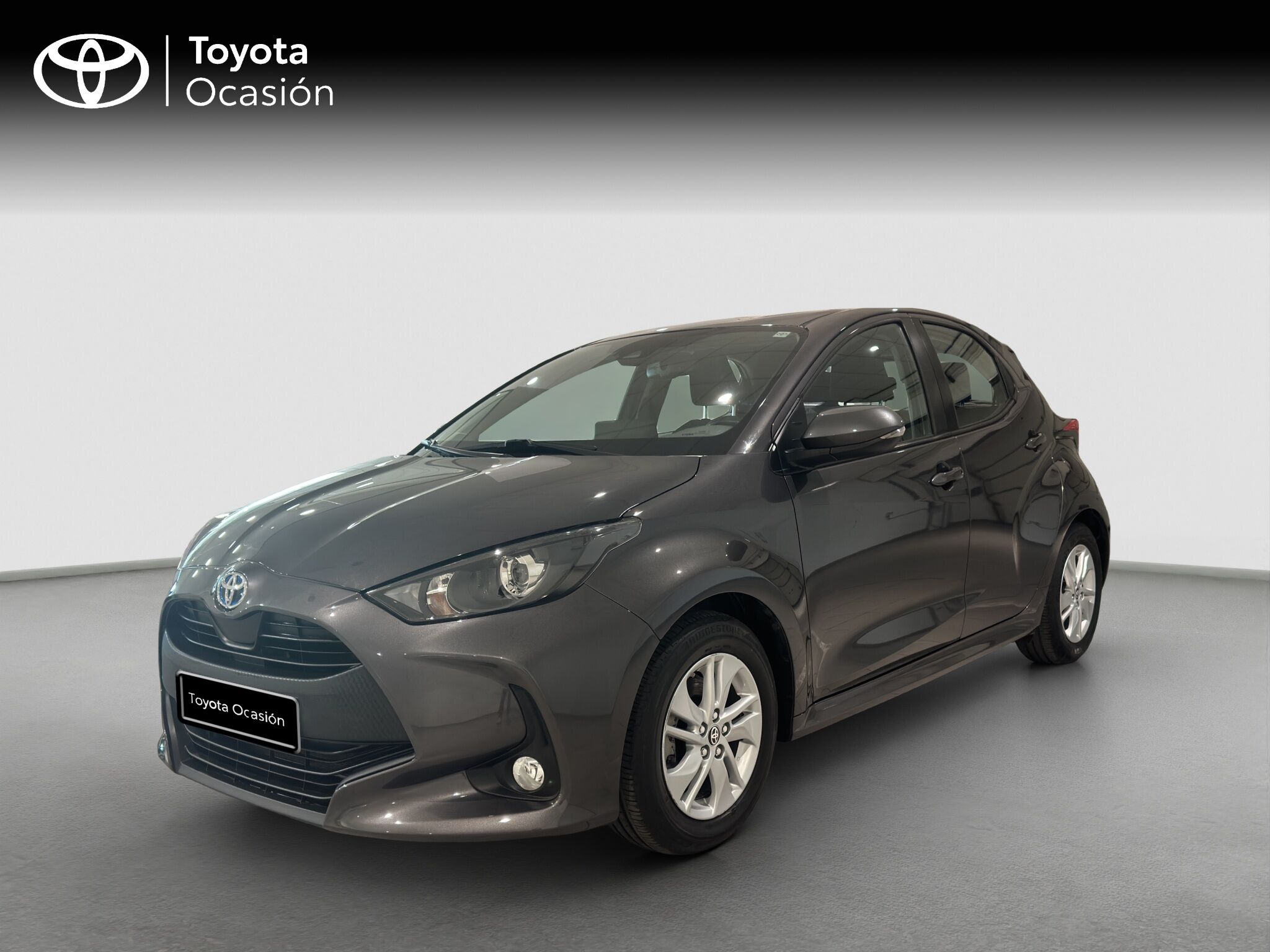 TOYOTA Yaris (1.5 VVT-I HYBRID ACTIVE TECH 116 5P) en Barcelona