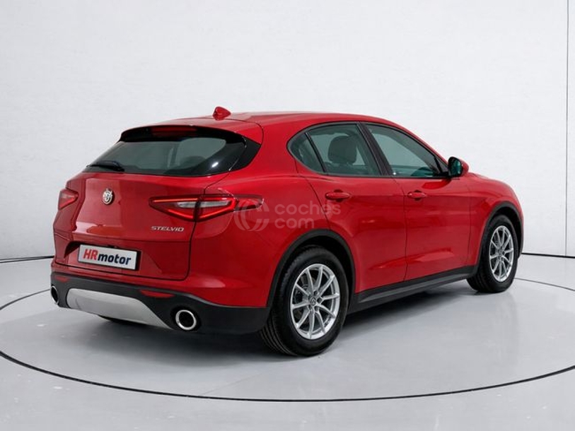 Foto del ALFA ROMEO Stelvio 2.2 RWD Aut. 160