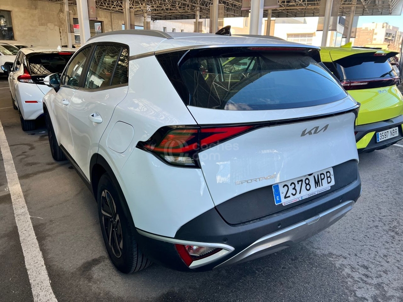 Foto del KIA Sportage 1.6 T-GDi MHEV Drive 150