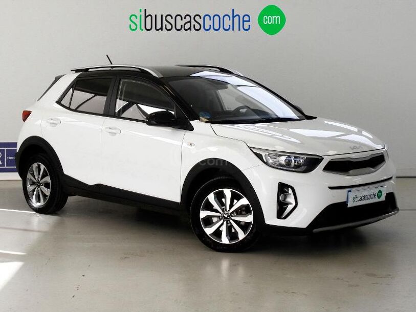 Foto del KIA Stonic 1.0 T-GDi MHEV iMT Concept Plus 100