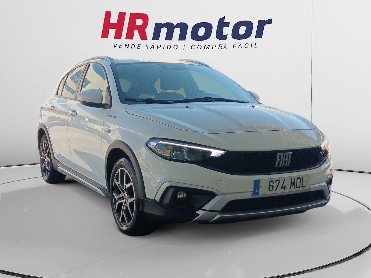 FIAT Tipo (1.0 Cross) en Madrid