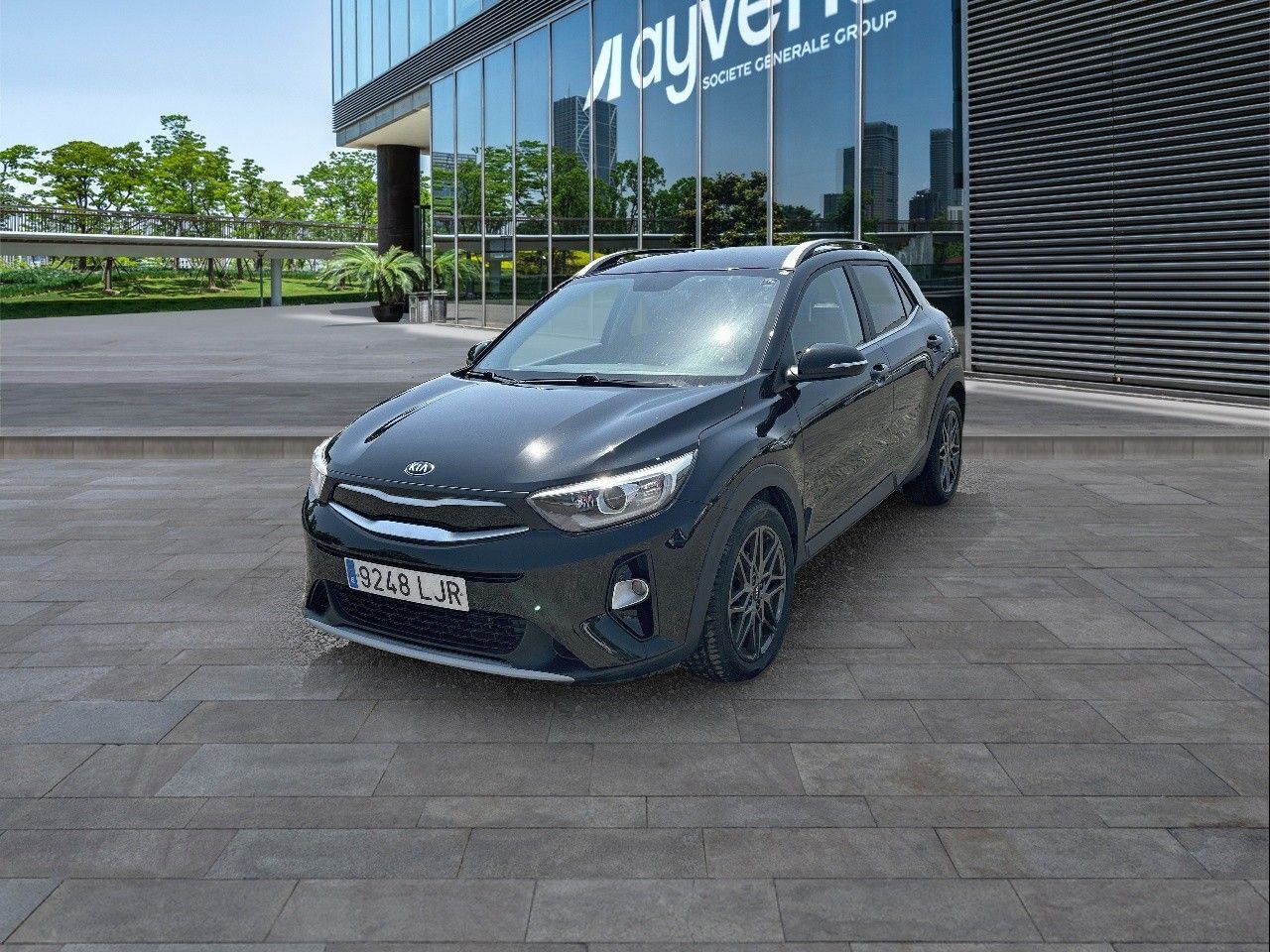 KIA Stonic (1.0 T-GDi Black Edition DCT 88 kW (120 CV)) en Madrid