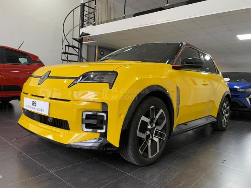 Foto del RENAULT R5 Iconic cinq autonomía confort 110 kW