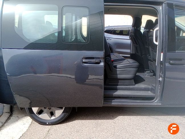 Foto del HYUNDAI Staria 2.2CRDi 9S Tecno 177 Aut.