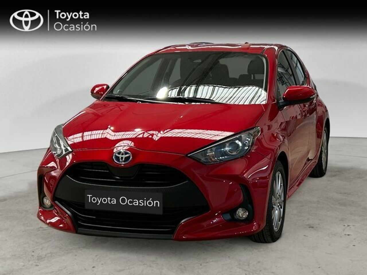 TOYOTA Yaris (5 Puertas Active Tech 120H Automático (e-CVT)) en Valencia