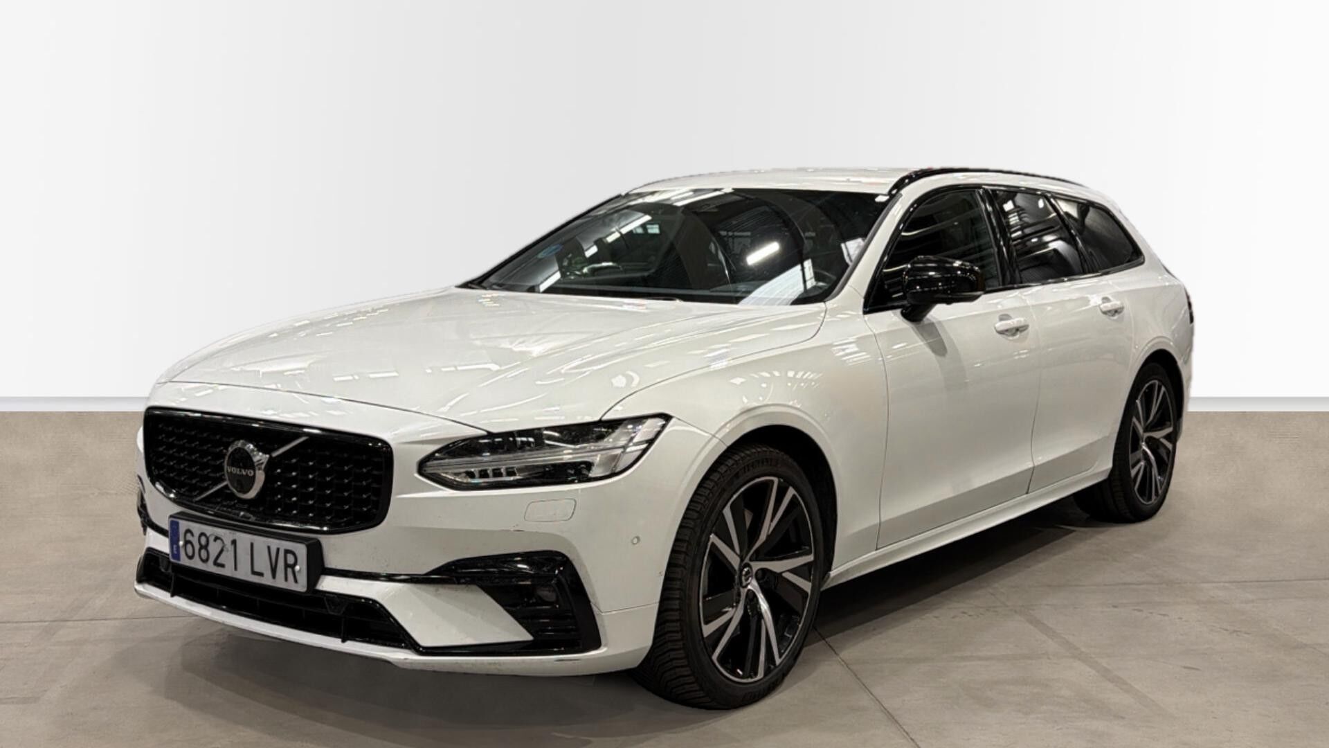 VOLVO V90 (B5 D R-Design AWD Auto 173 kW (235 CV)) en Madrid