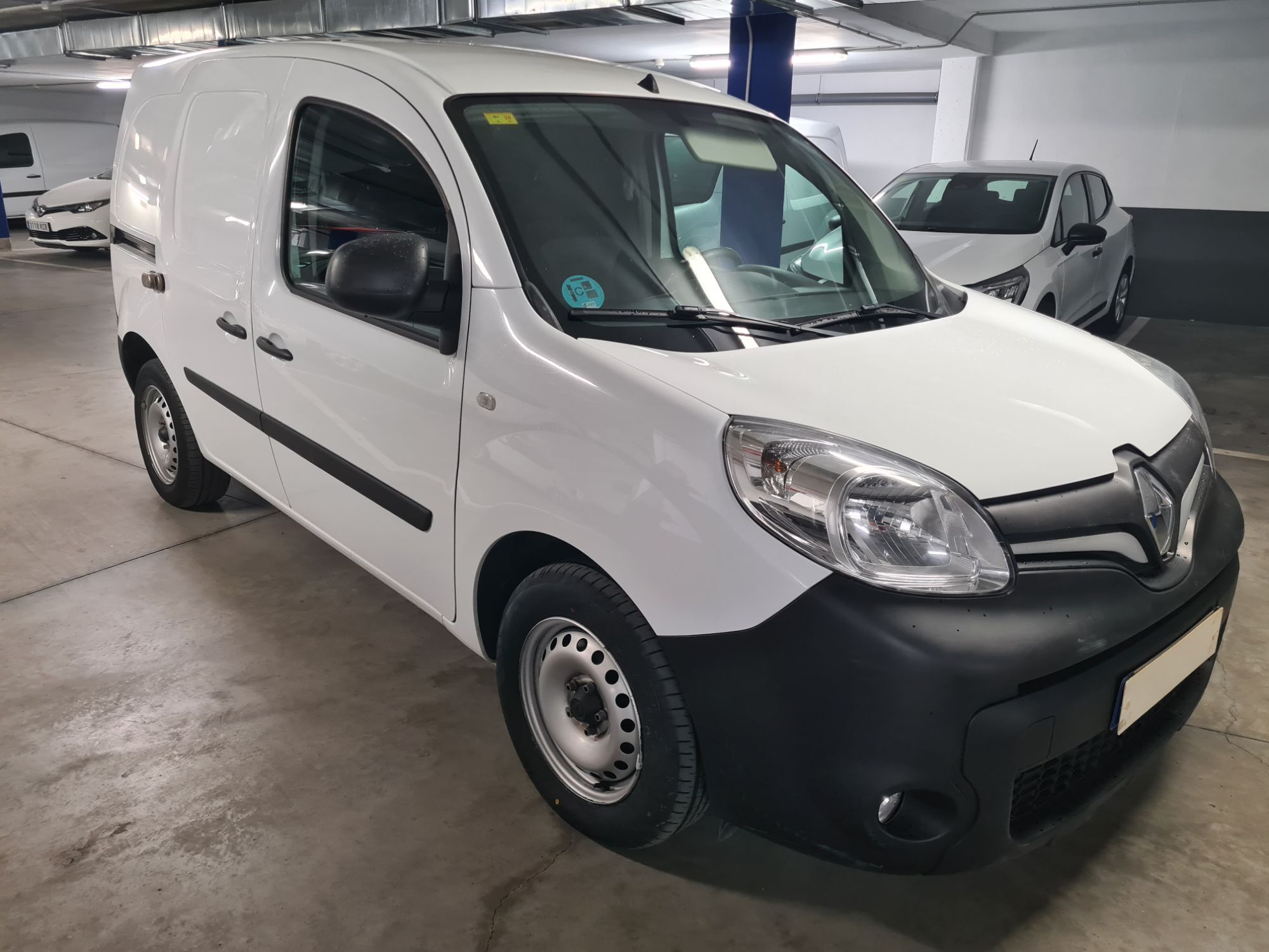 RENAULT Kangoo (Fg. 1.5Blue dCi Profesional 59kW) en Madrid