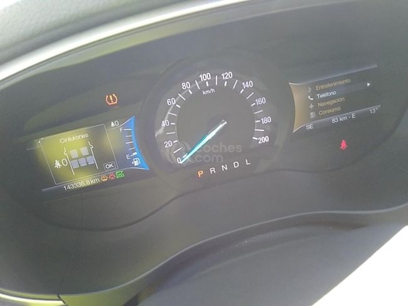 Foto del FORD Mondeo Sedán 2.0 HEV Titanium