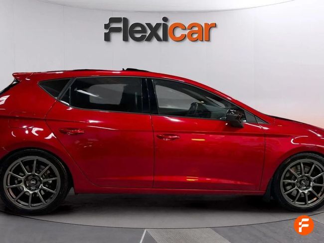 Foto del SEAT León ST 2.0 TSI S&S Cupra DSG 300