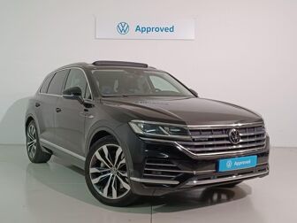 Imagen de VOLKSWAGEN Touareg 3.0TSI V6 eHybrid Elegance 4Motion Tiptronic