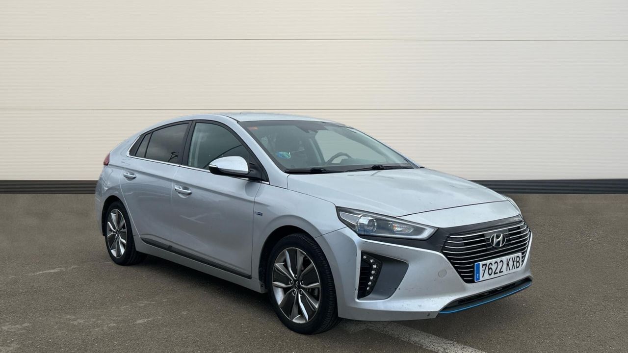HYUNDAI Ioniq (1.6 GDI HEV TECNO DT 141 5P) en Madrid