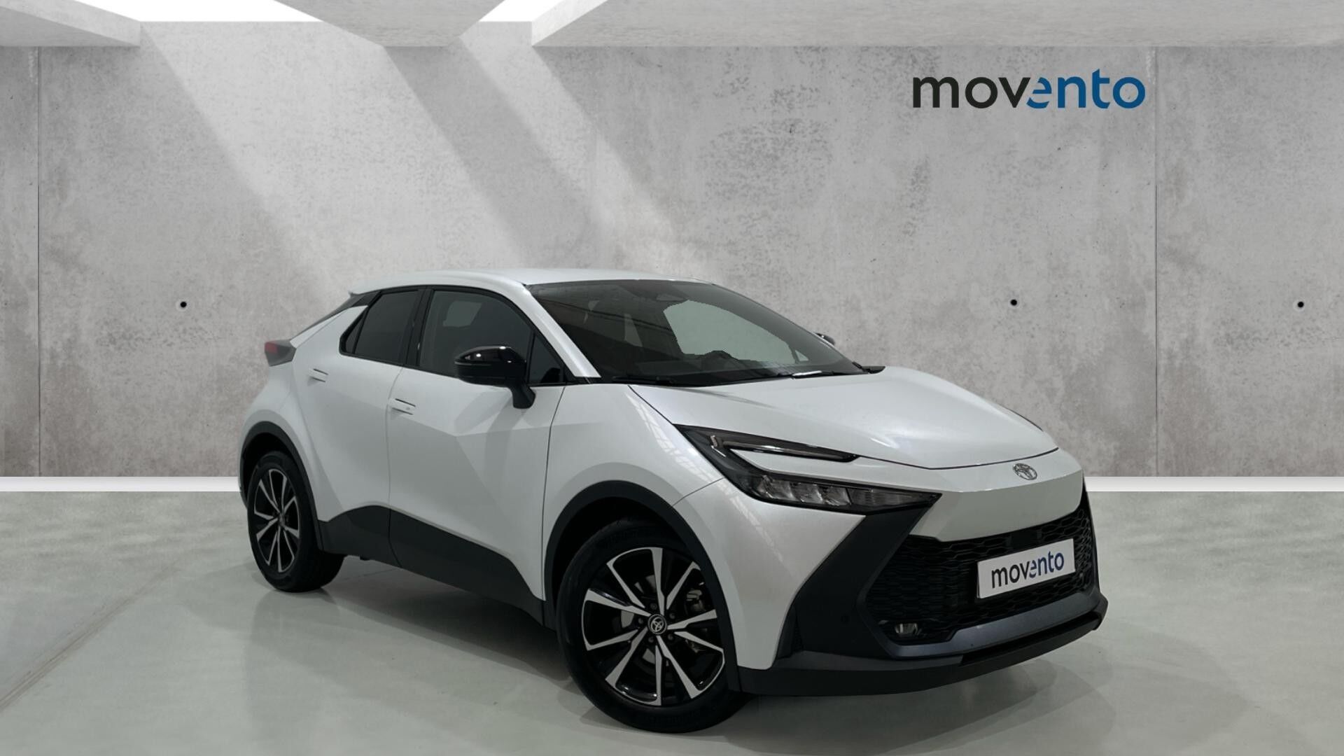 Foto del TOYOTA C-HR 140H Advance