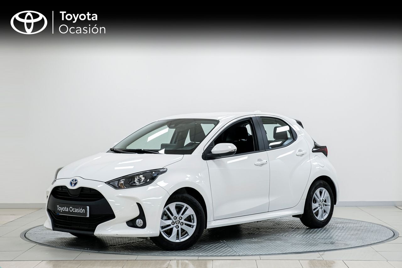 TOYOTA Yaris (120H ACTIVE TECH) en Coruña, A
