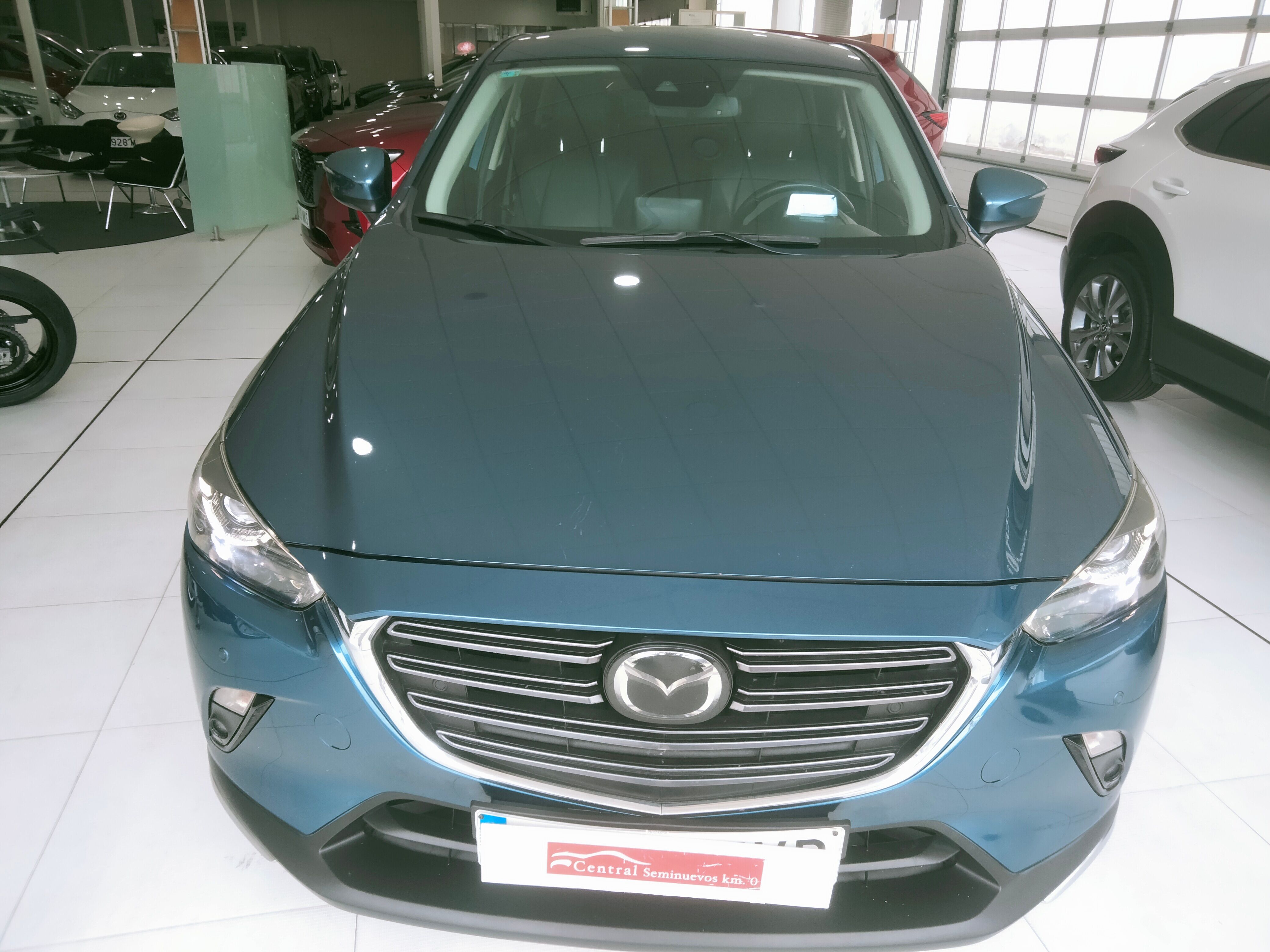 MAZDA CX-3 (2.0 G 89kW (121CV) 2WD Zenith Cruise) en Álava