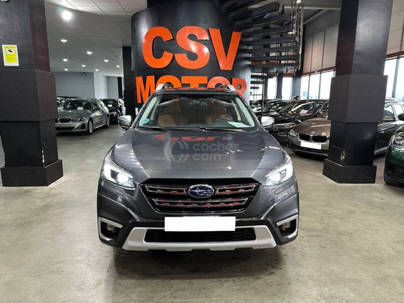 Foto del SUBARU Outback 2.5i Executive Plus S Black Edition CVT