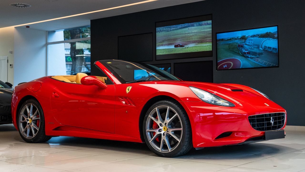 Foto del FERRARI California California