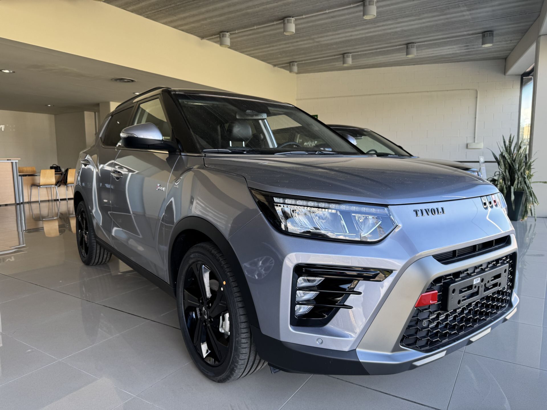 Imagen 3 de SSANGYONG KGM Tivoli