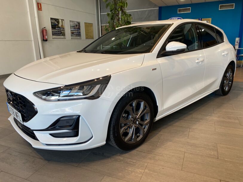 Foto del FORD Focus 1.0 Ecoboost MHEV ST-Line 125