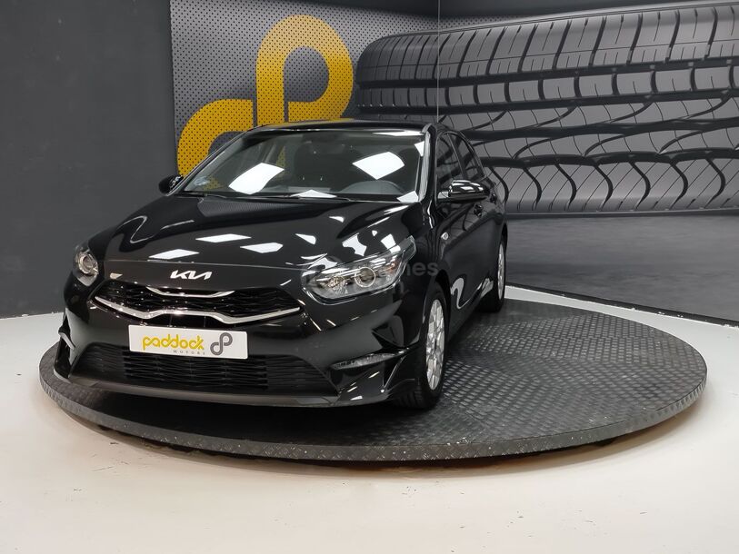 Foto del KIA Ceed 1.6 MHEV iMT Eco-Dynamics Concept 136
