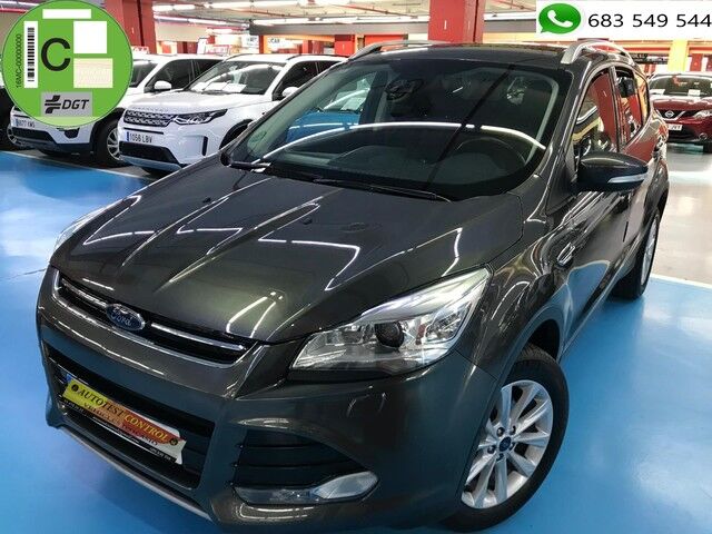 FORD Kuga (1.5 EcoBoost S&S Titanium 4x2 110 kW (150 CV)) en Barcelona