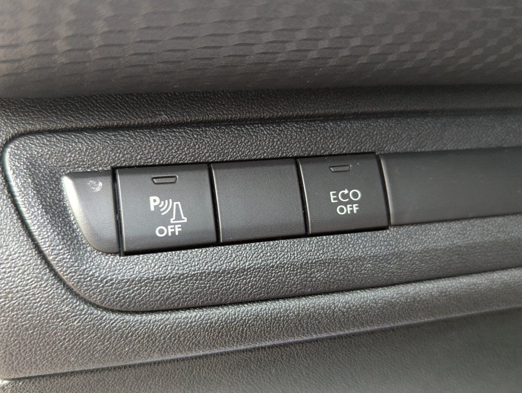 Foto del PEUGEOT 208 1.5BlueHDi S&S Signature 100