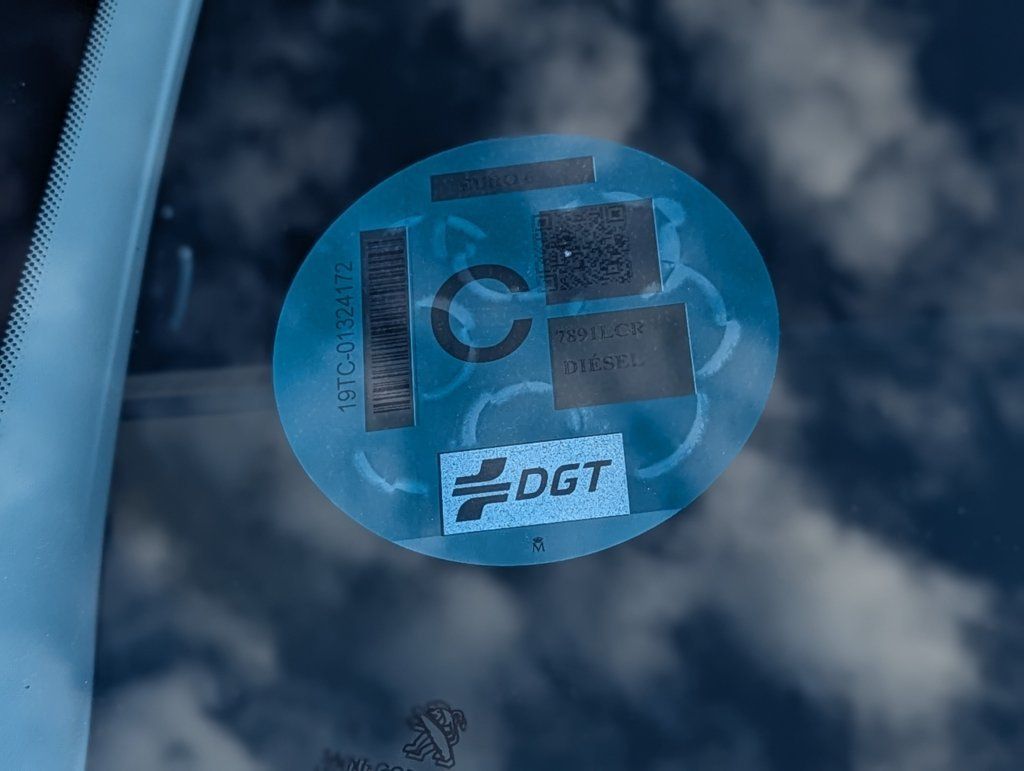 Foto del PEUGEOT 208 1.5BlueHDi S&S Signature 100