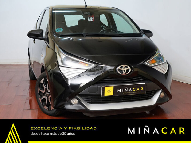 Foto del TOYOTA Aygo 70 x-play