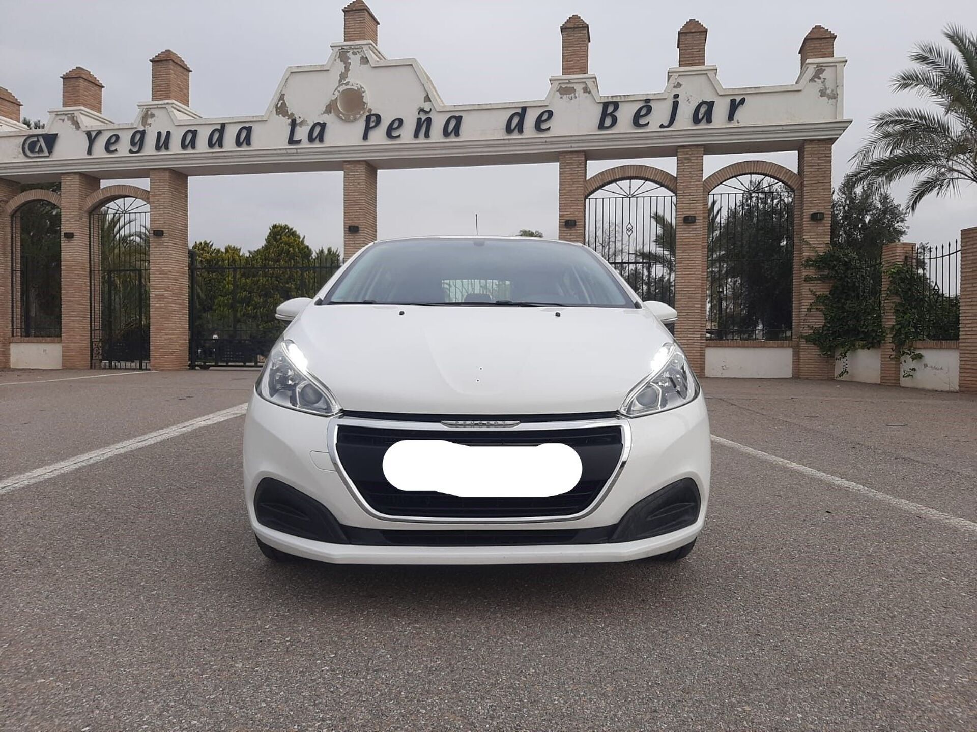 Imagen 3 de PEUGEOT 208