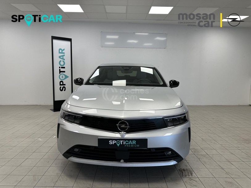 Foto del OPEL Astra 1.6T PHEV S-S Elegance Aut. 180