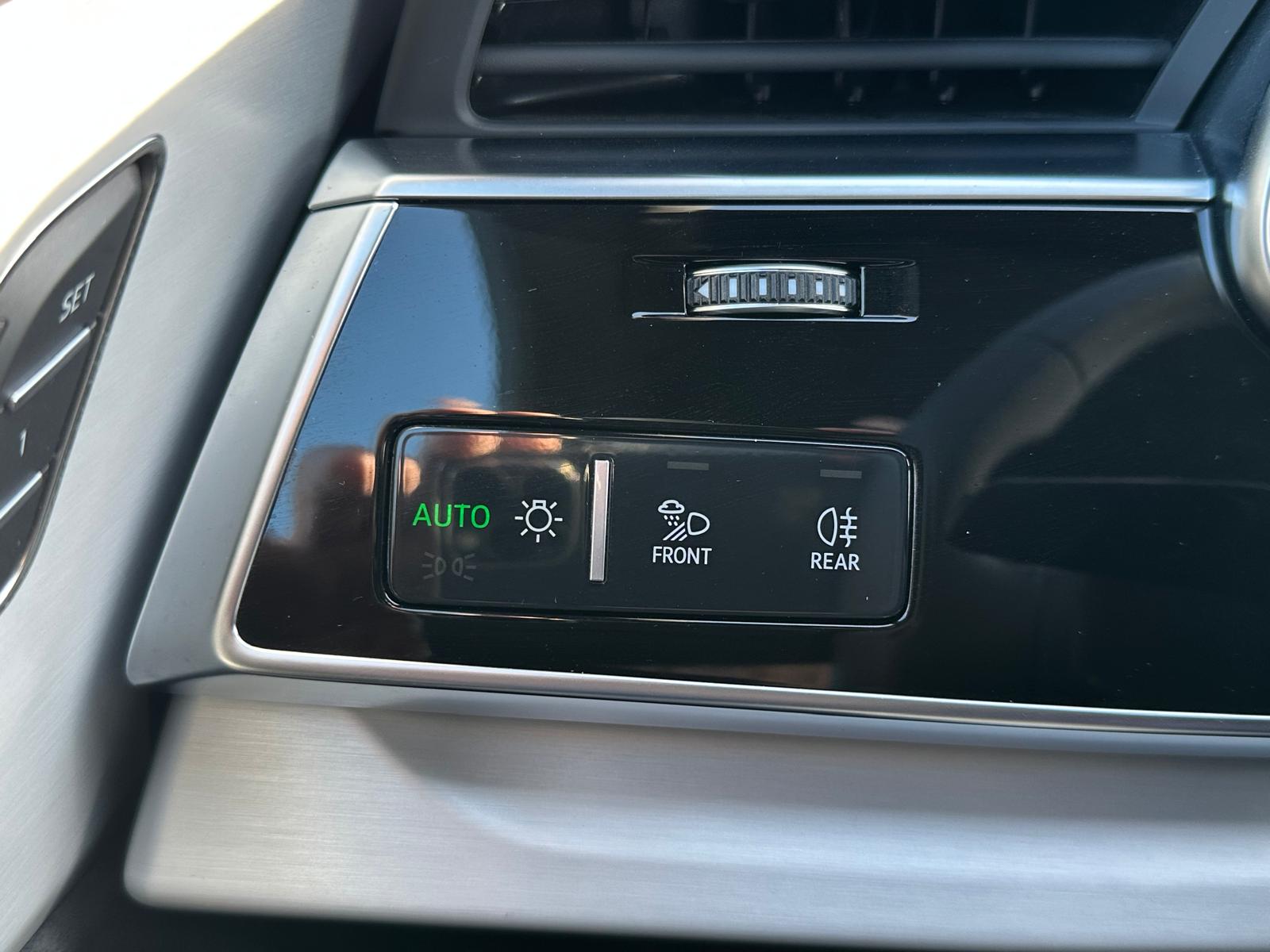 Foto del AUDI Q8 60 TFSIe Black line quattro tiptronic