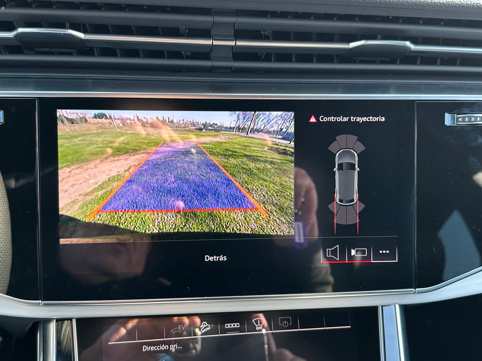 Foto del AUDI Q8 60 TFSIe Black line quattro tiptronic