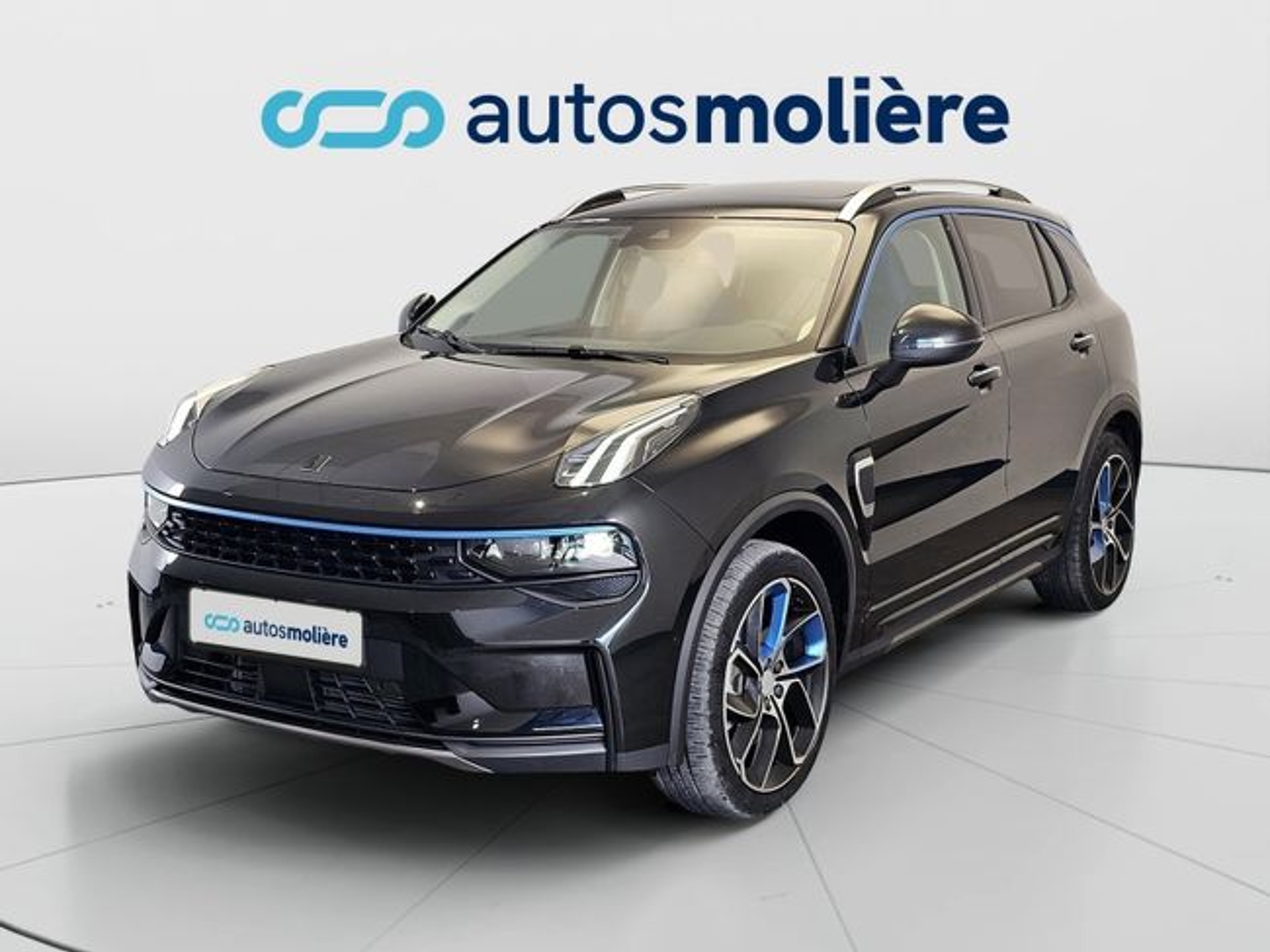 Imagen de LYNK & CO 01