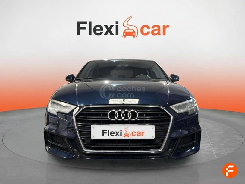 Foto del AUDI A3 Sedán 30 TFSI S Line S tronic 85kW