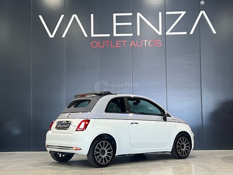 Foto del FIAT 500 1.0 Hybrid Dolcevita 52kW