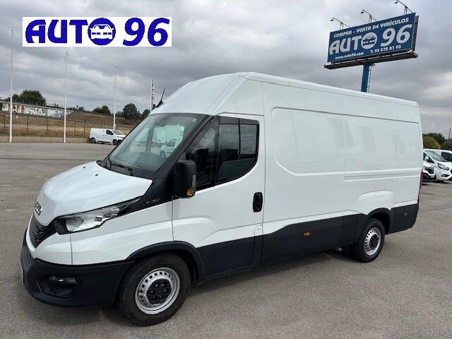 Foto del IVECO Daily Furgón 33S16 V 3520 H2 10.8 156