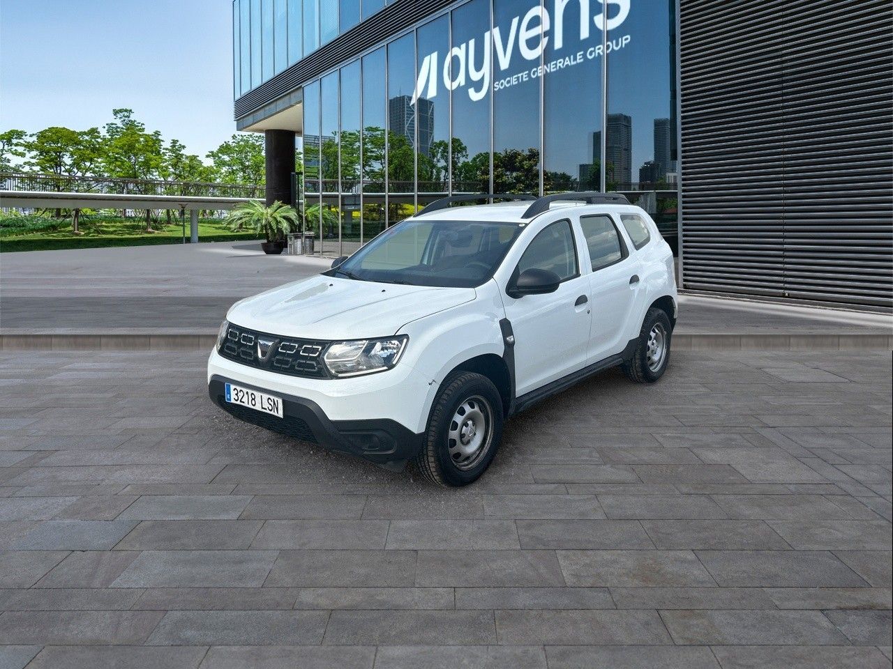 DACIA Duster (Essential TCE 74 kW (100 CV) ECO-G 4X2) en Madrid