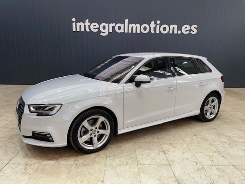 Foto del AUDI A3 Sportback 40 e-tron S line S tronic