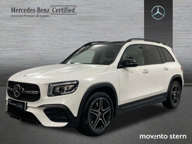 MERCEDES Clase GLA (250 4Matic 165 kW (224 CV)) en Barcelona