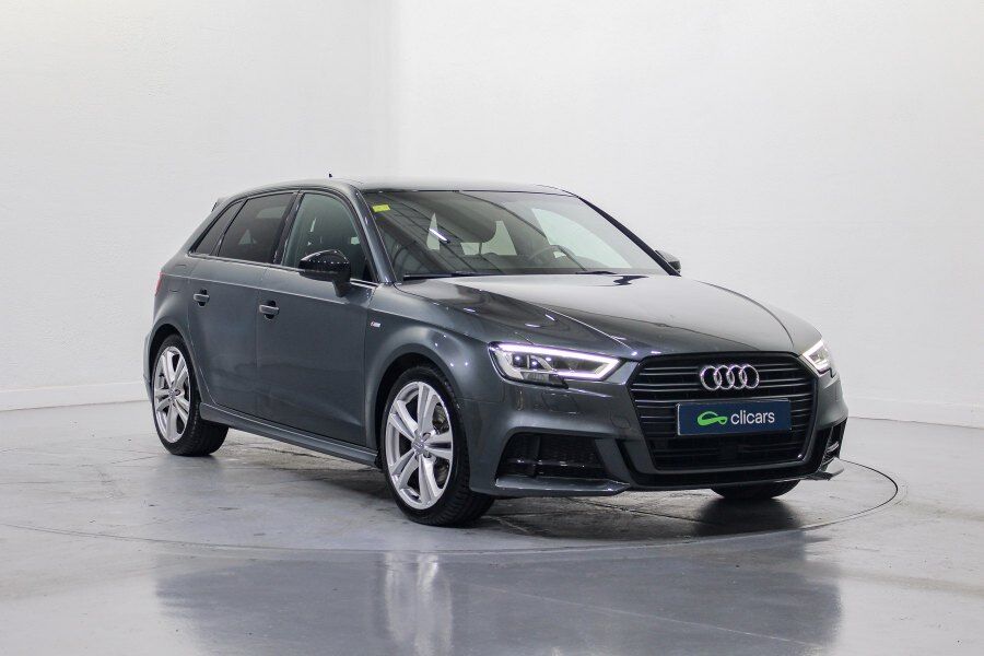 Foto del AUDI A3 Sportback 35 TFSI Black line S tronic 110kW