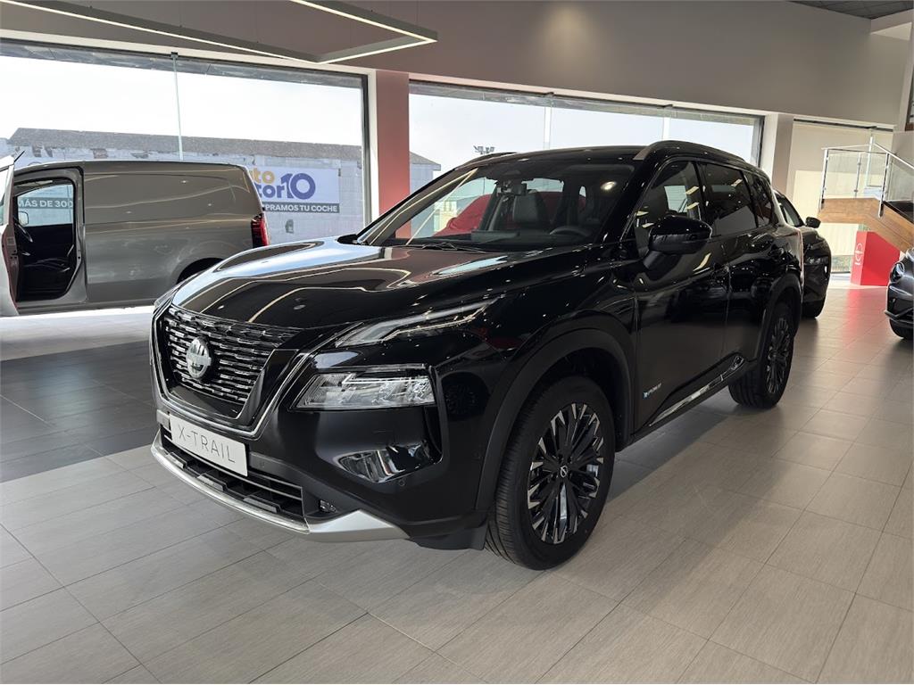 NISSAN X-Trail (5pl 1.5 e-4ORCE 158kW 4x4 A/T Tekna) en Lugo