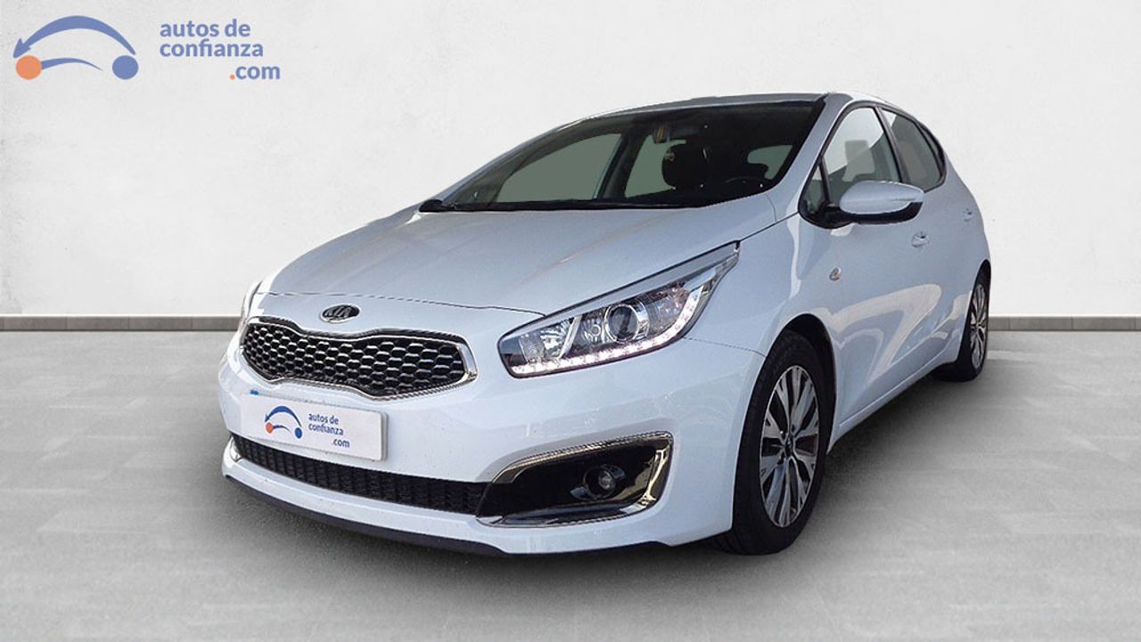 KIA Ceed (1.4 CVVT CONCEPT) en Córdoba