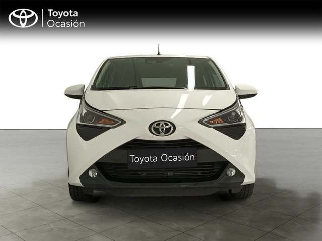 Foto del TOYOTA Aygo 70 x-play
